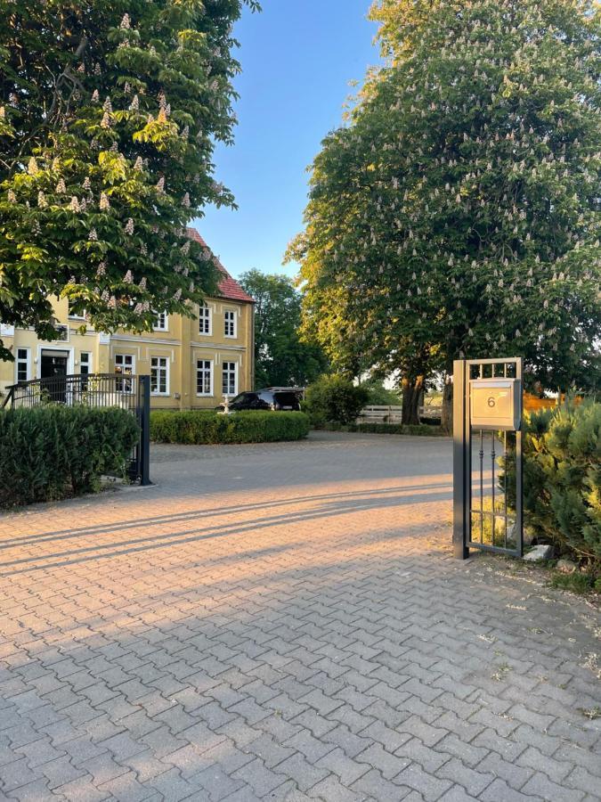 Ferienwohnung Mit Kamin Und Traumhafter Dachterrasse Mit Weitblick In Die Natur Neu Gaarz Buitenkant foto