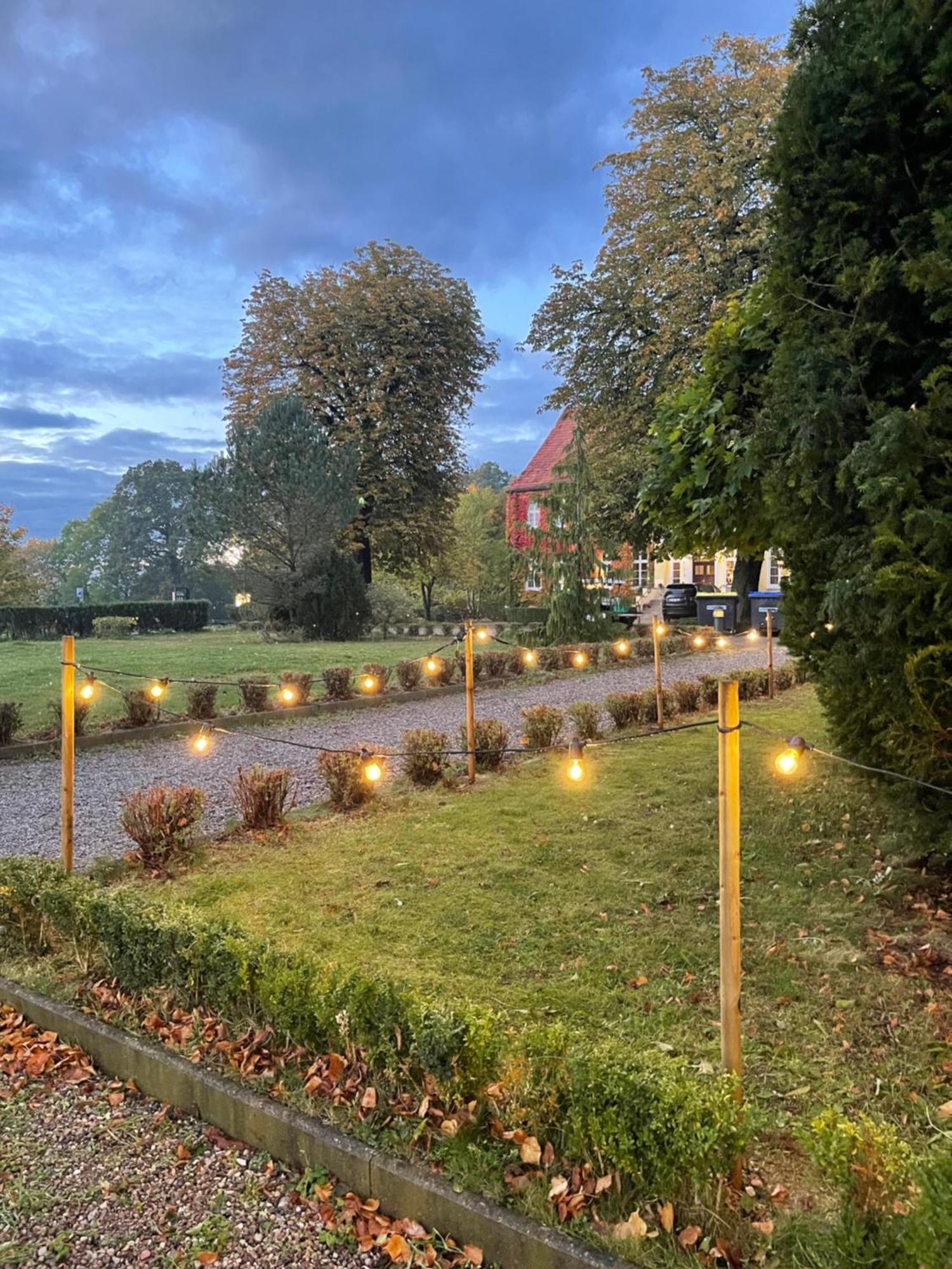 Ferienwohnung Mit Kamin Und Traumhafter Dachterrasse Mit Weitblick In Die Natur Neu Gaarz Buitenkant foto